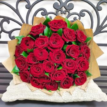 Букет 25 красных роз (№: 234000)